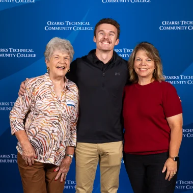 Ralph and Helen Ramsey Memorial Scholarship